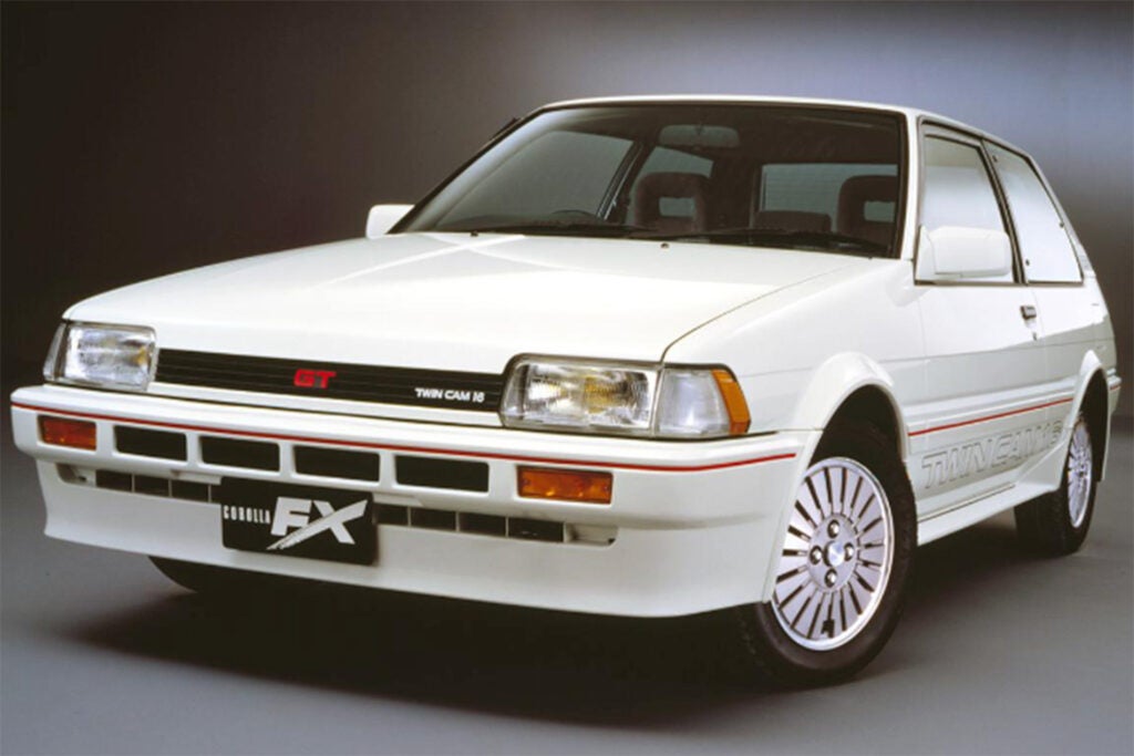 トヨタのオシャレ番長！「カローラFX 1600GT」──【世界の名車・珍車