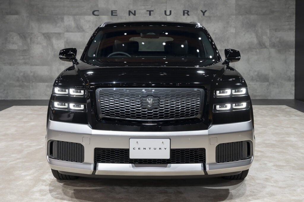 20230907-toyota-century-suv-th