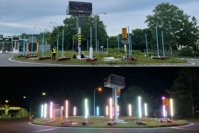 道央自動車道苫小牧西ICのポール型LED誘導灯