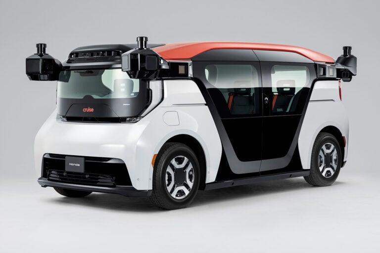 ホンダが日本で自動運転タクシーサービスを2026年初頭にスタート！ クルーズ、GMとの3社共同で。