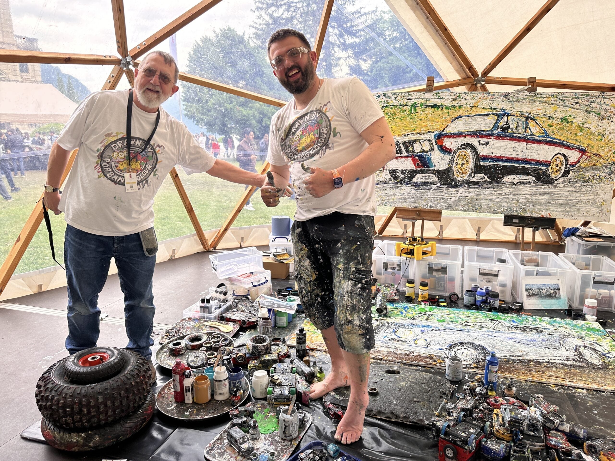 『イタリア発 大矢アキオの今日もクルマでアンディアーモ!』第44回 ラジコンで描いてしまう自動車アーティスト、イアン・クックの仕事術。