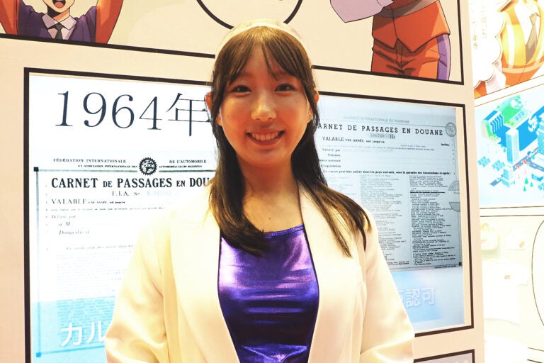 JAFのブースの美女・ユカさん