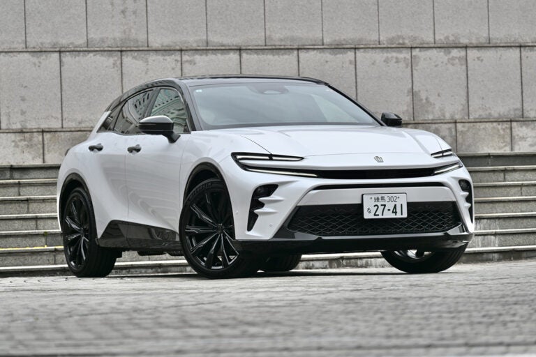 トヨタ・クラウン スポーツ｜Toyota Crown Sport
