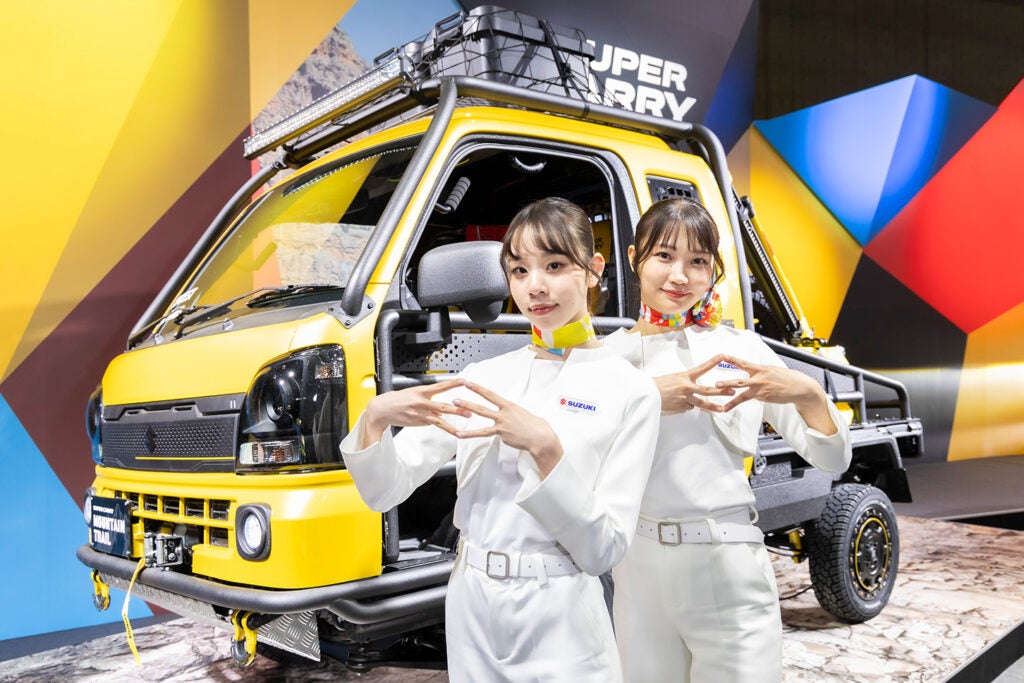 4月13日のみ☀️鈴木久美子☀️パリ国際サロン会員◆油彩Ｆ４◆評価６.３万円／号 4月13日のみ☀️鈴木久美子☀️パリ国際サロン会員◇油彩F4