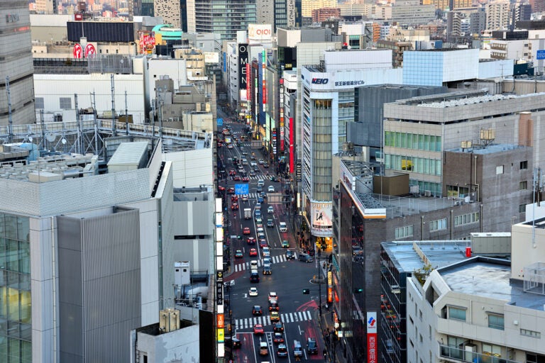 新宿の明治通り
