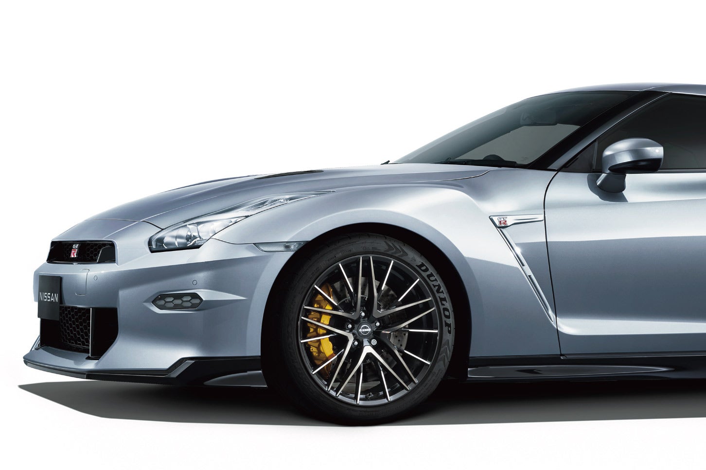 NISSAN GT-R Premium edition