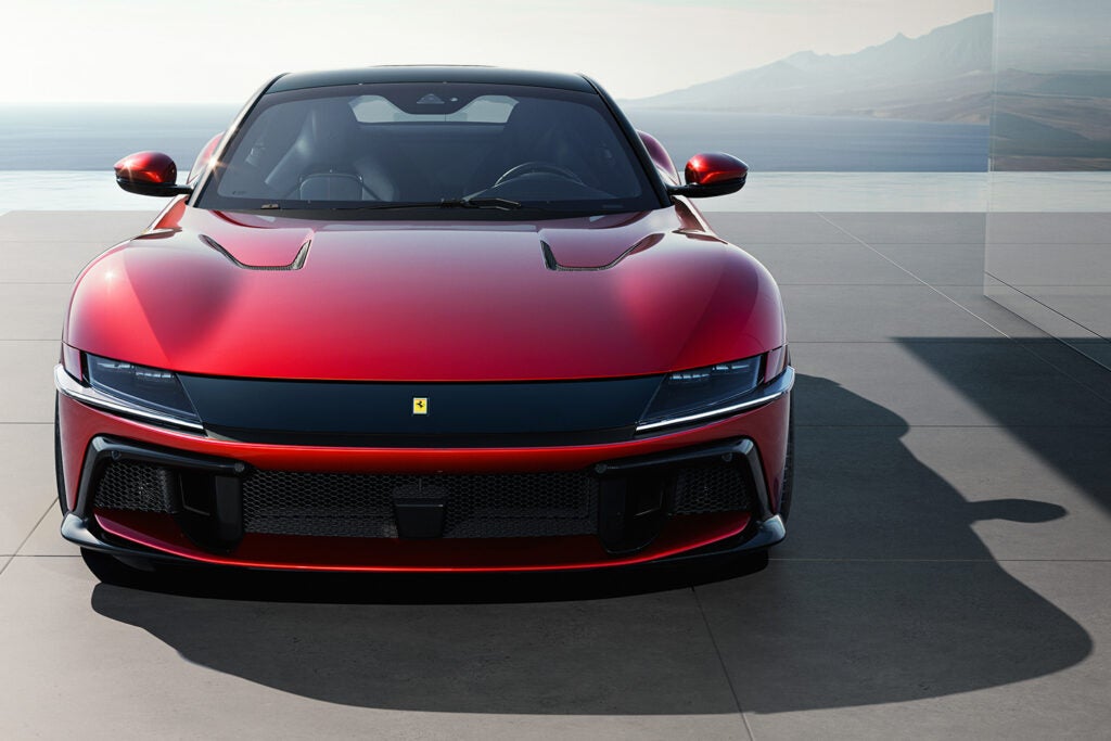 20240507-ferrari-12cilindri-37