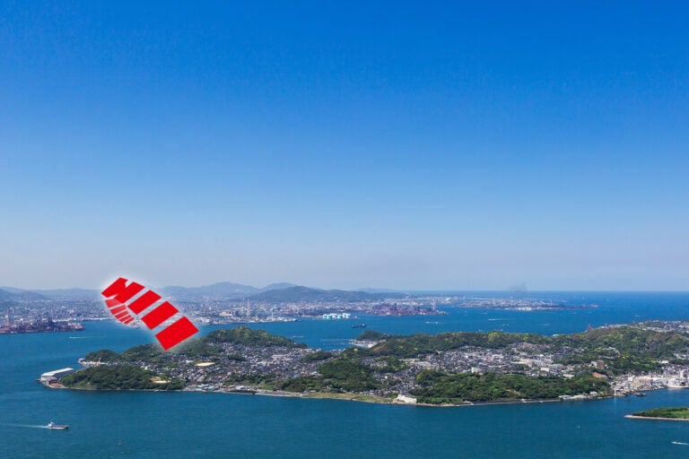 下関から小倉を望む