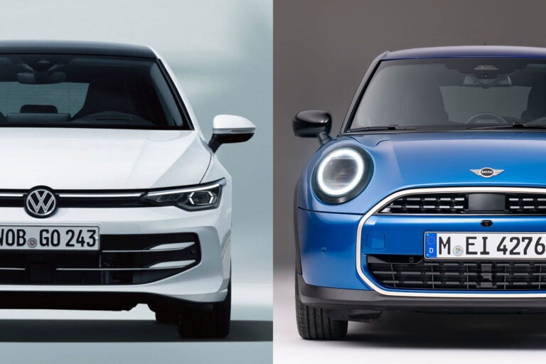 日本で人気のMINIとVWゴルフ