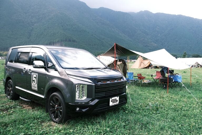 スターキャンプ会場で見つけたデリカ／デリカミニ