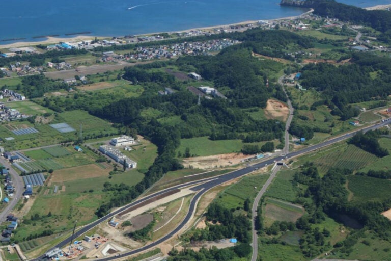 後志自動車道の余市IC付近の様子