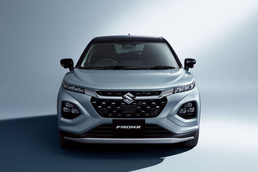 伊藤 梓が選ぶ今年の1台は「スズキ フロンクス」━━【若者はこれに