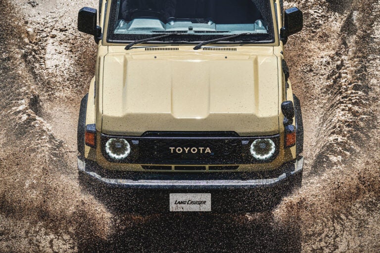 トヨタ ランドクルーザー70｜Toyota Land Cruiser 70