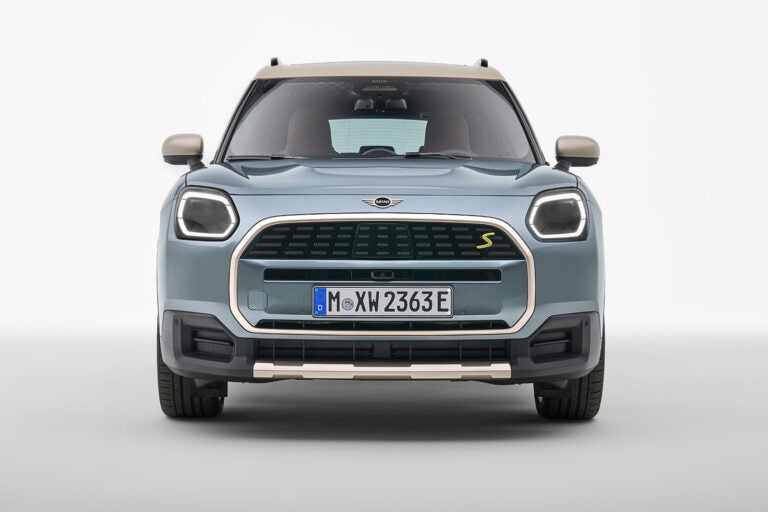 ミニ カントリーマン｜MINI Countryman