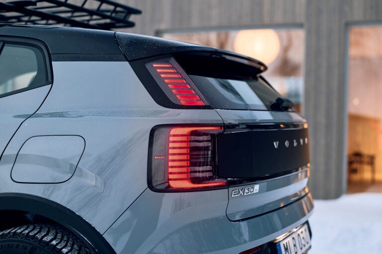 ボルボEX30クロスカントリー|Volvo EX30 Cross Country
