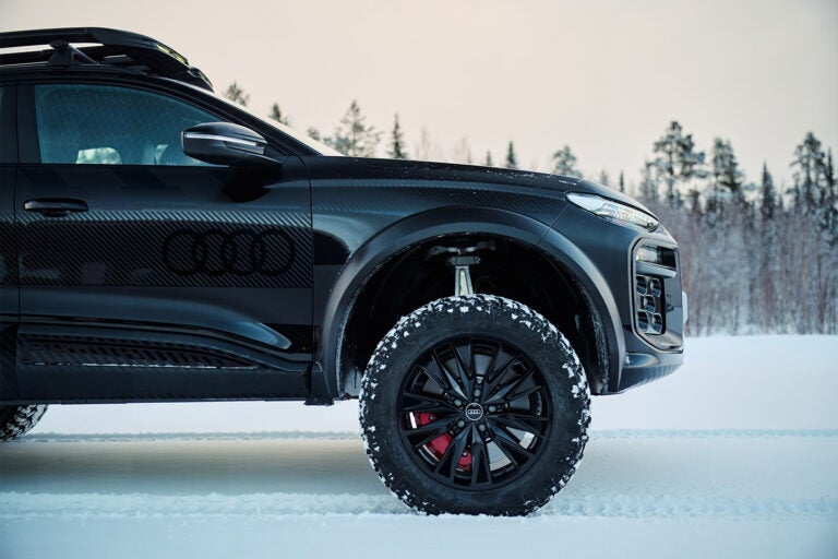 アウディ Q6 e-tron オフロード コンセプト|Audi Q6 e-tron offroad concept