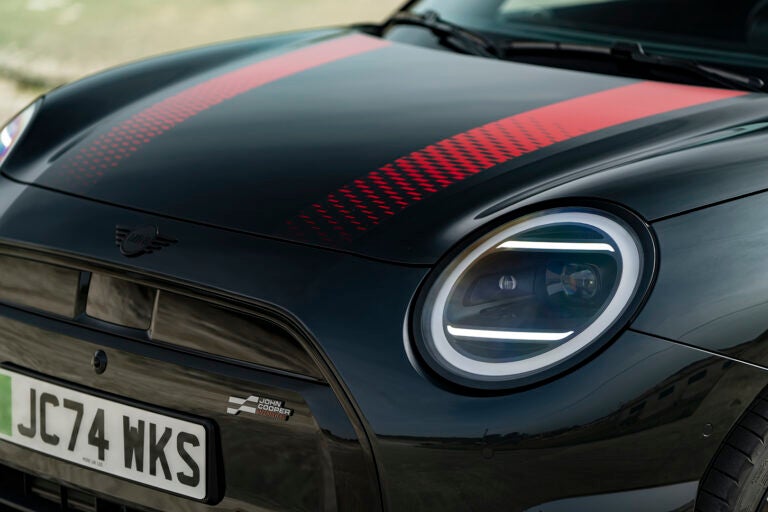 ミニ ジョン・クーパー・ワークスE｜MINI John Cooper Works E