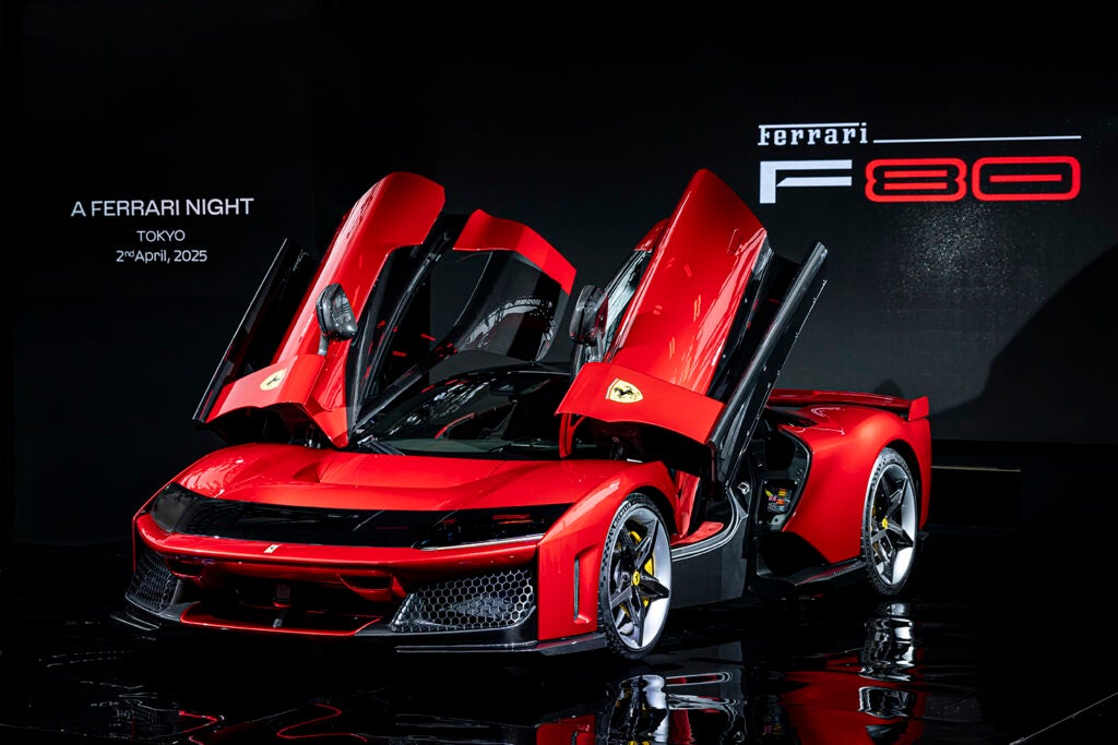 20250405-ferrari-f80-01-