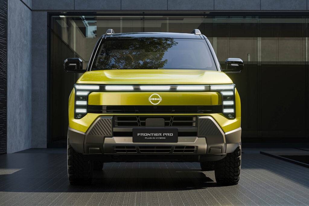 日産、新型「フロンティアプロ」を初公開！ 同社初のPHEVピックアップ