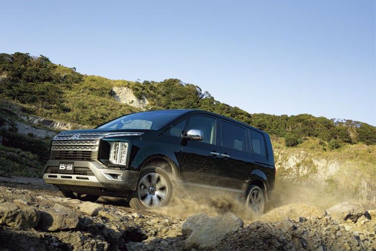 三菱 デリカD:5 P｜Mitsubishi Delica D:5 P