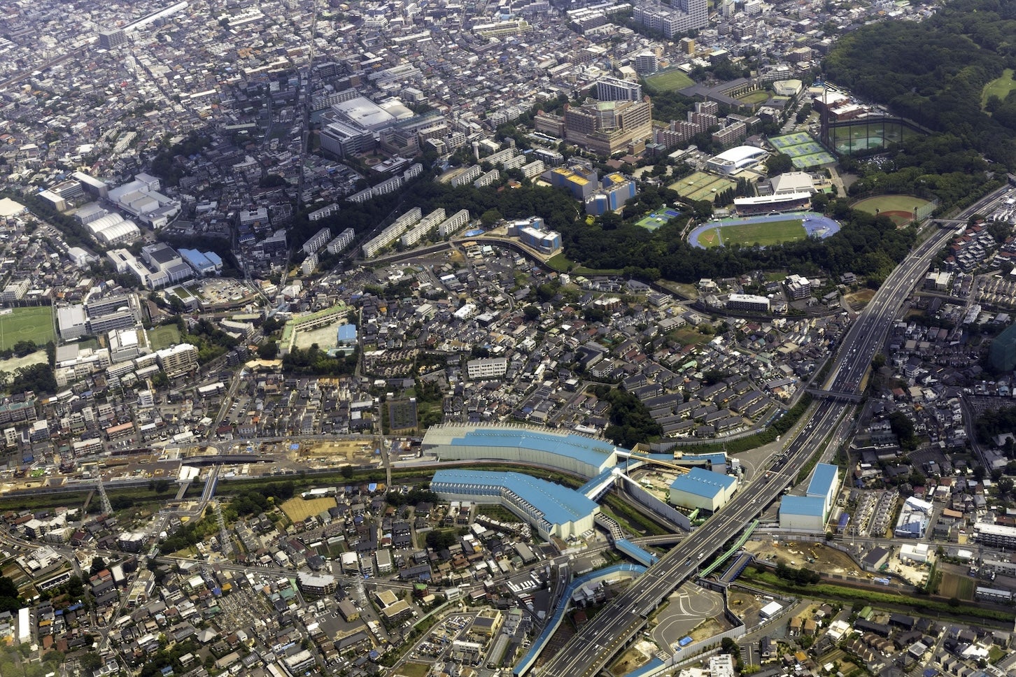 東京外かく環状道路本線