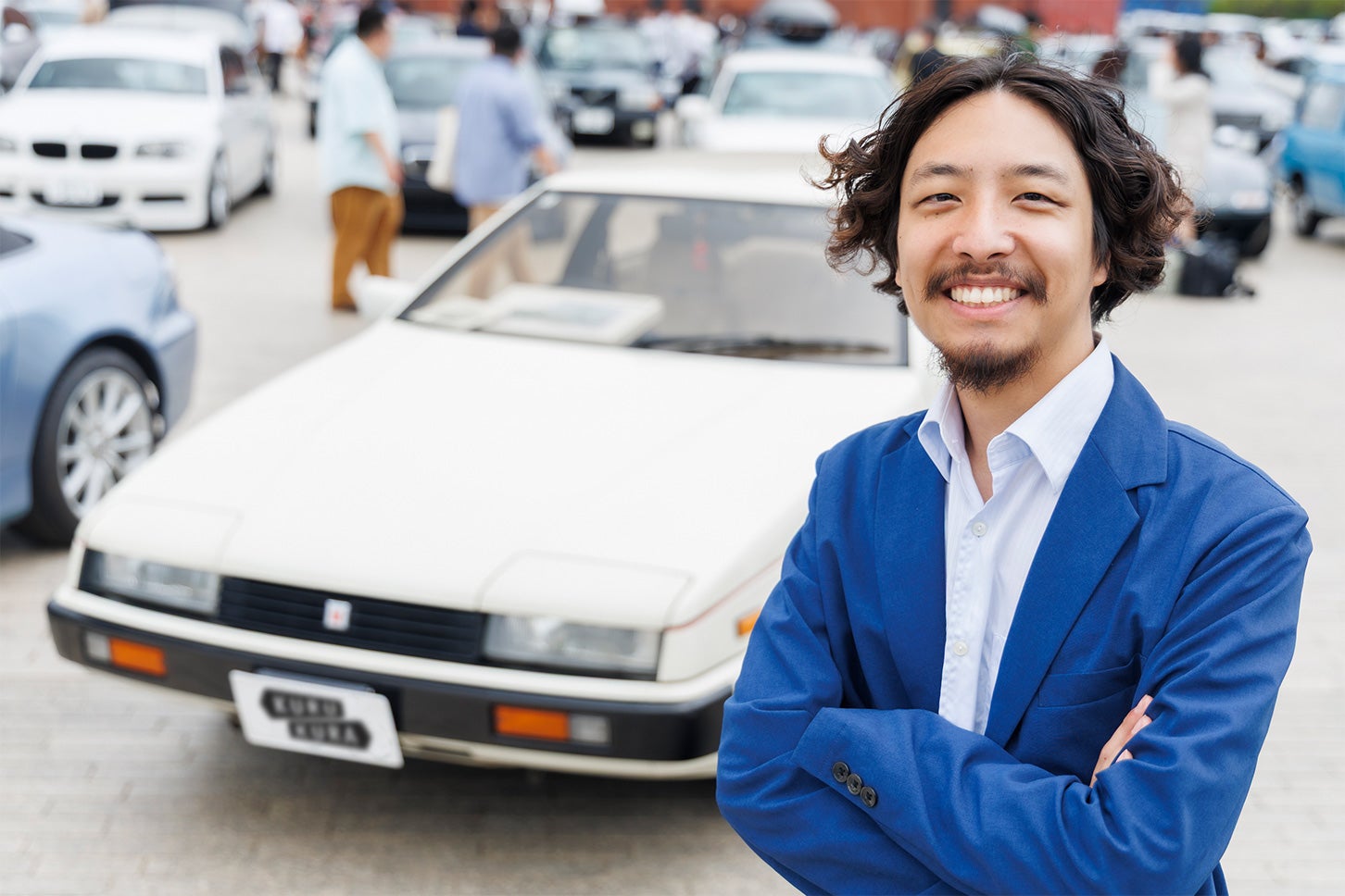 YOKOHAMA Car Sessionの発起人である後藤和樹さん。愛車はいすゞ「ピアッツァXE」です。現在は展示会などのブースのデザイン設計に関わるお仕事をされています。