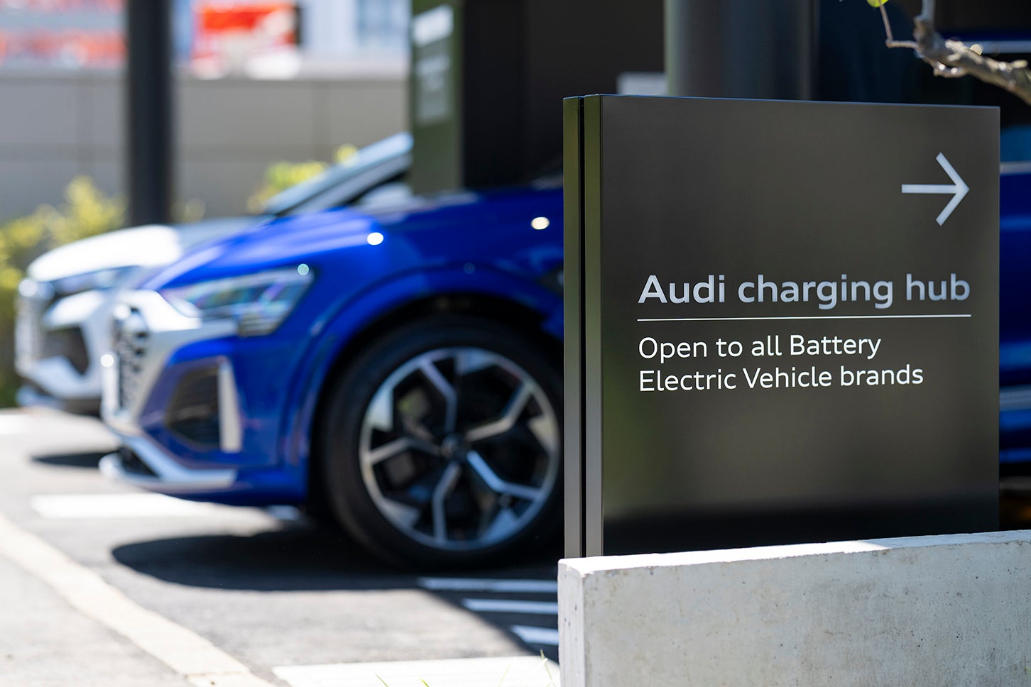アウディチャージングハブ芝公園｜Audi charging hub Sibakoen