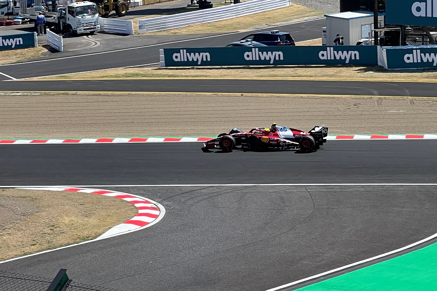 フェラーリ移籍後、初の鈴鹿となったルイス・ハミルトン