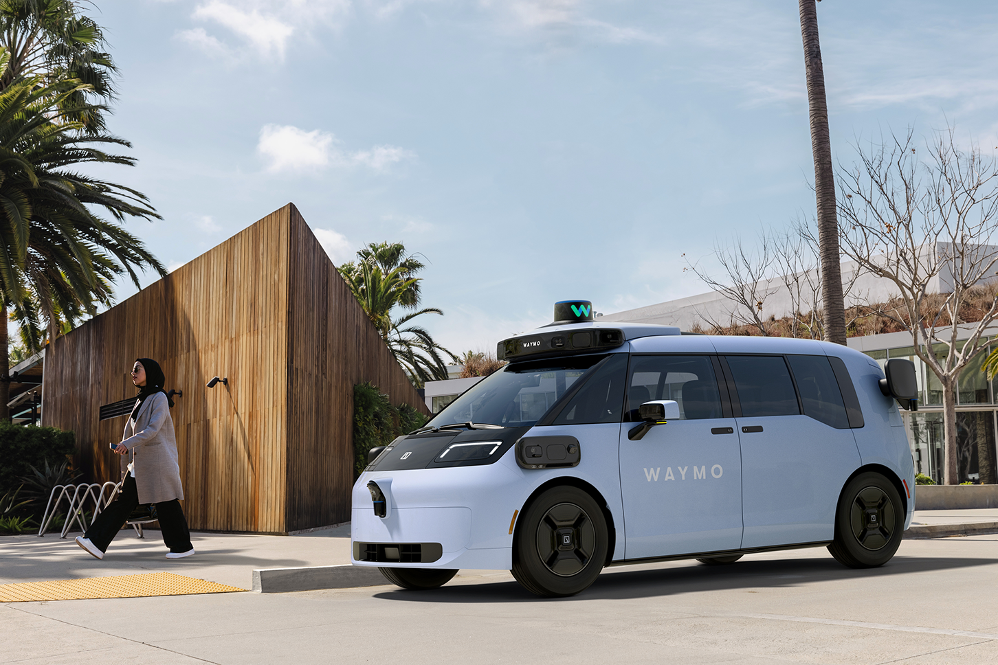 サービスを提供するWaymo One車両（ジーカーRT）