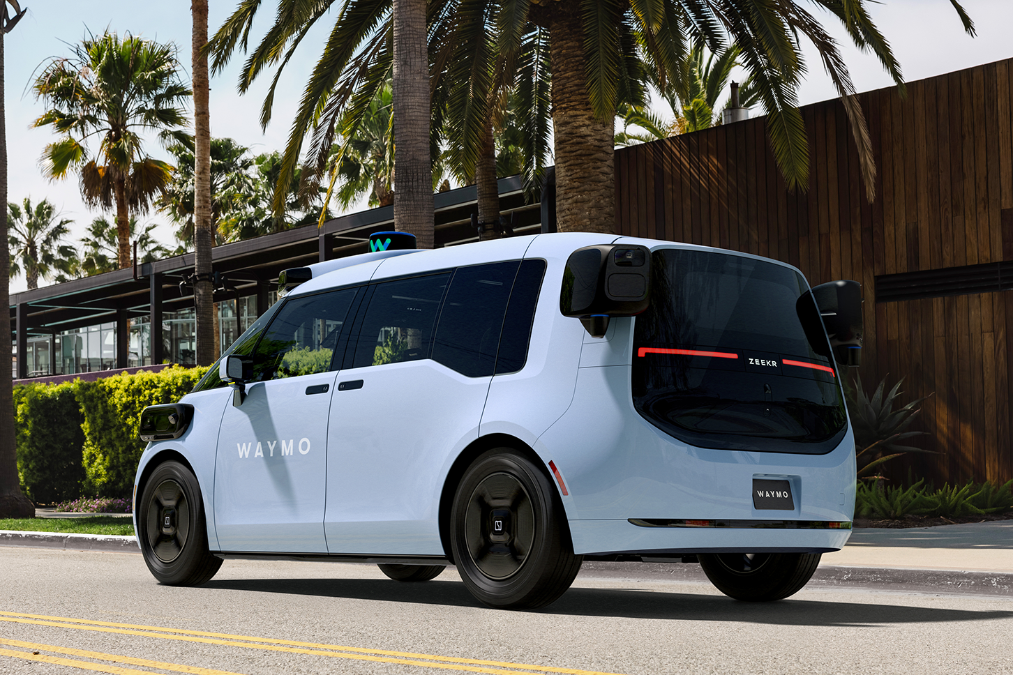 サービスを提供するWaymo One車両（ジーカーRT）