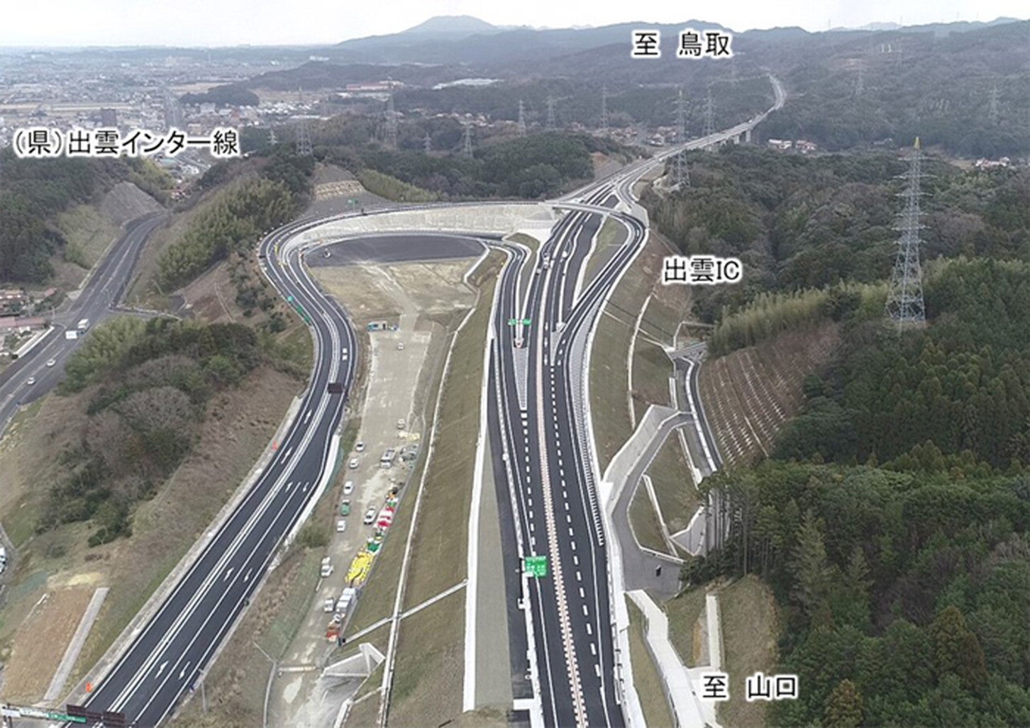 山陰道 出雲IC付近の様子。