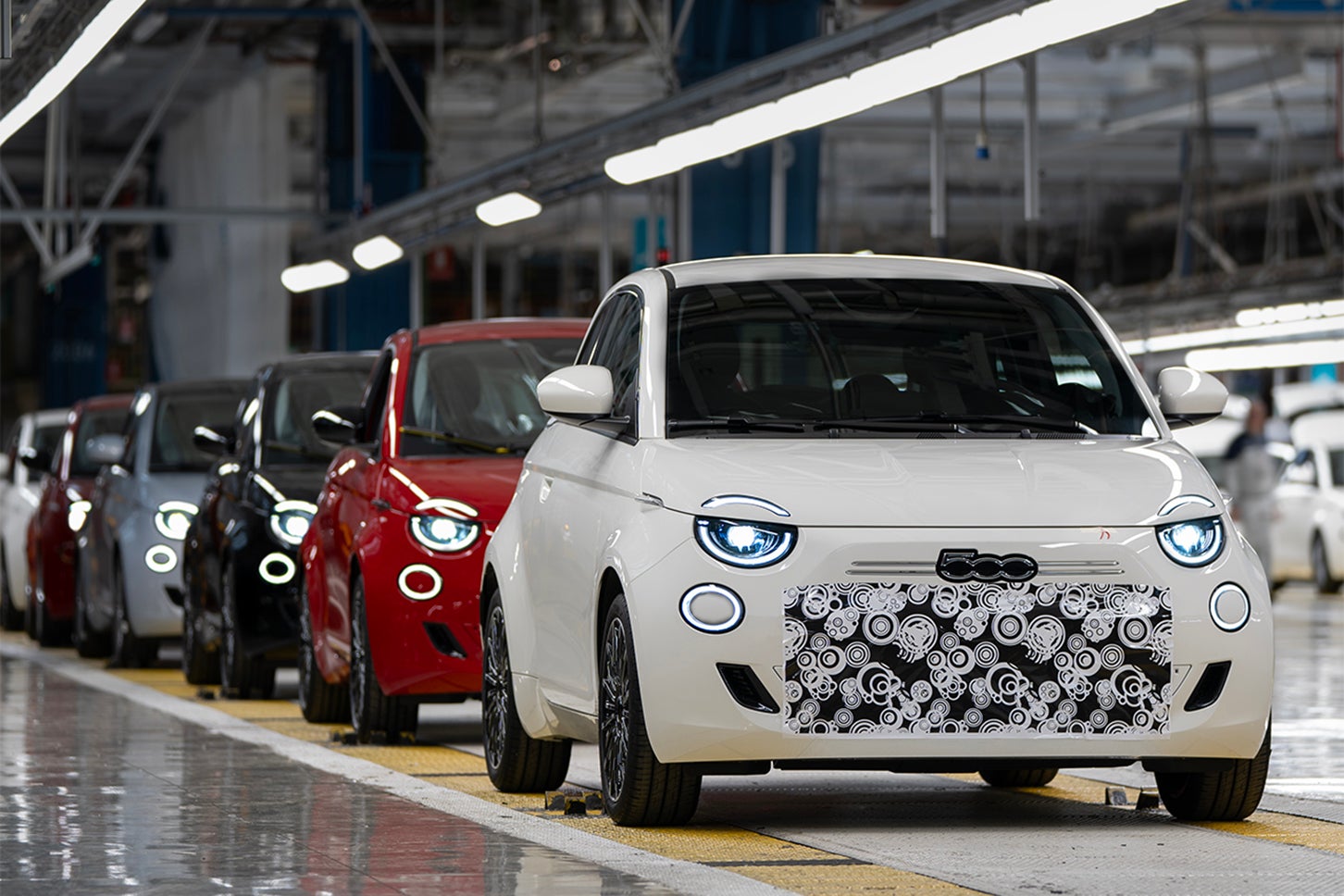フィアット500ハイブリッド｜Fiat 500 Hybrid