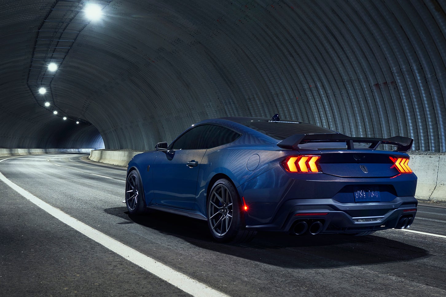 フォード・マスタング ダークホース｜Ford Mustang Dark Horse
