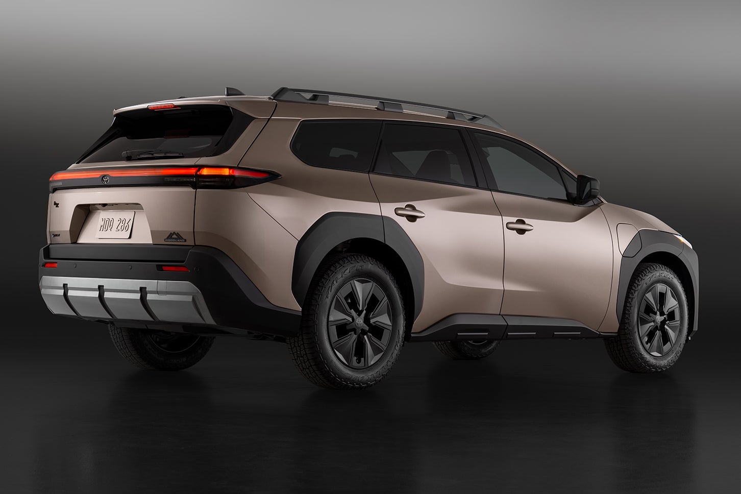 トヨタbZウッドランド｜Toyota bZ Woodland