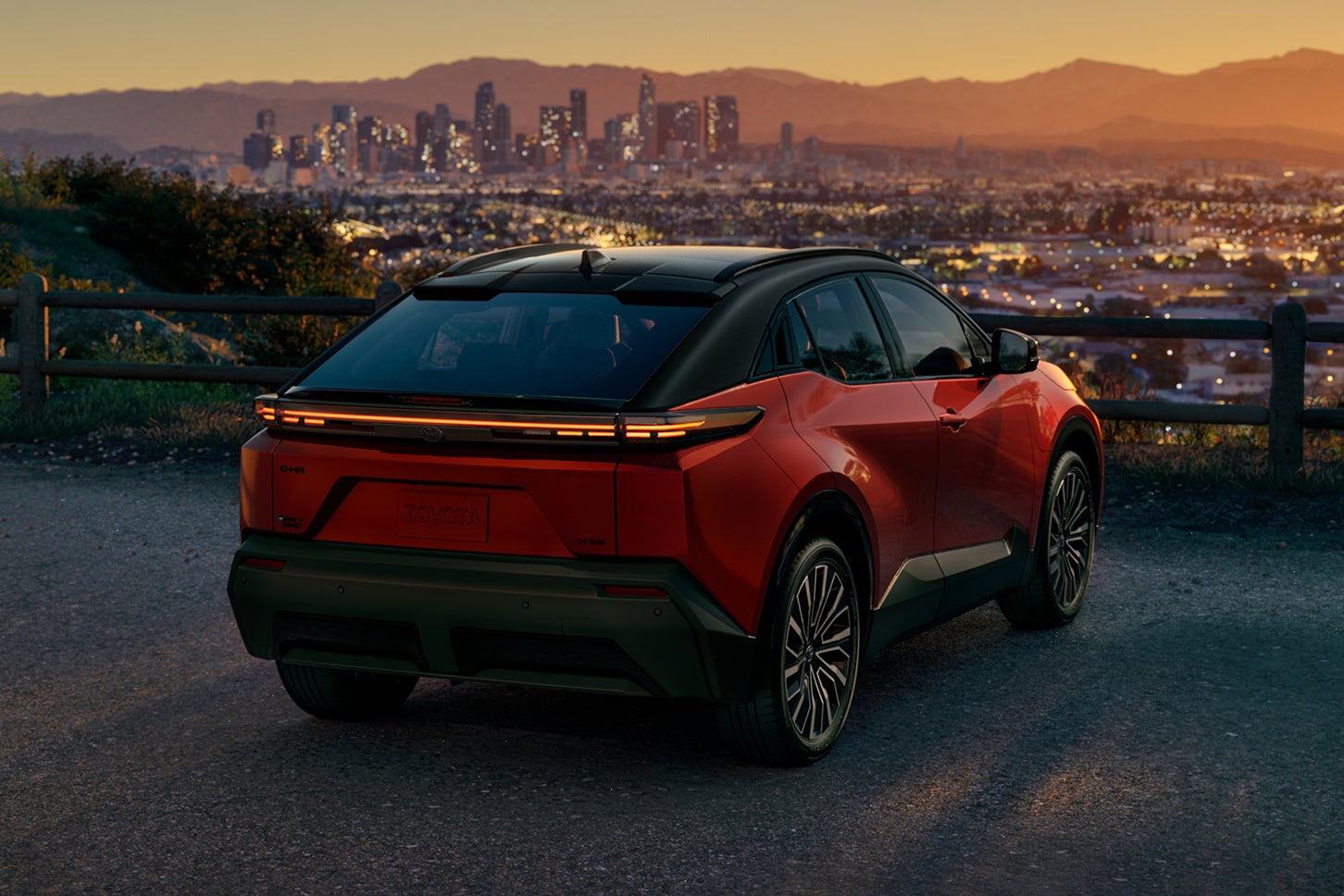 トヨタC-HR｜Toyota C-HR