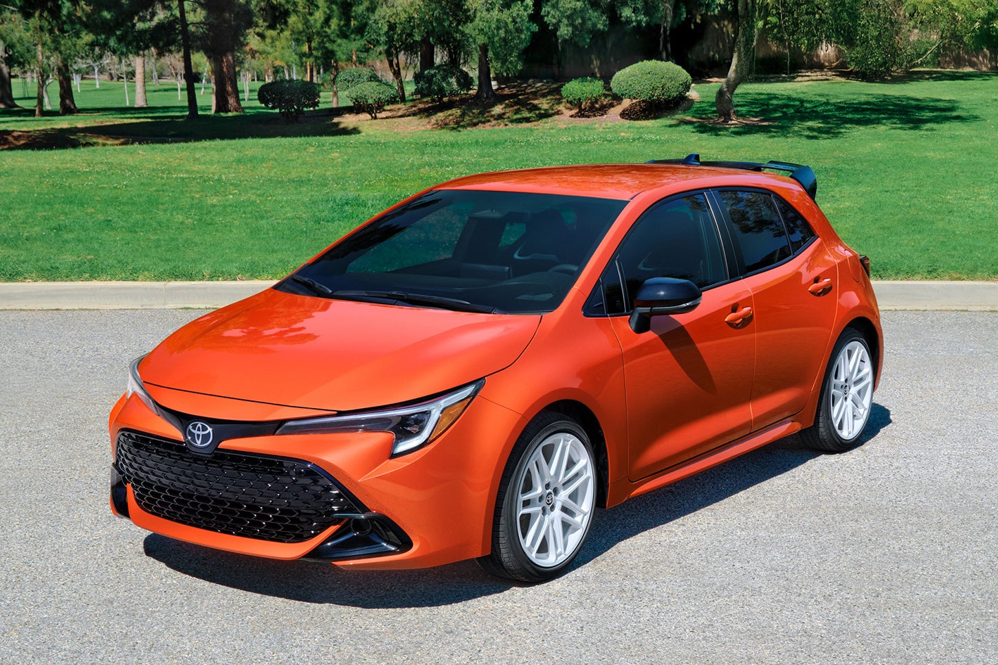 トヨタ・カローラ ハッチバックFXエディション｜Toyota Corolla Hatchback FX Edition