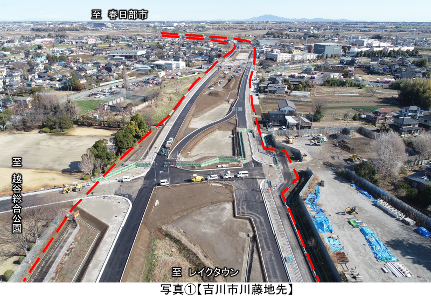 東埼玉道路の様子（吉川市川藤）。2025年3月撮影。