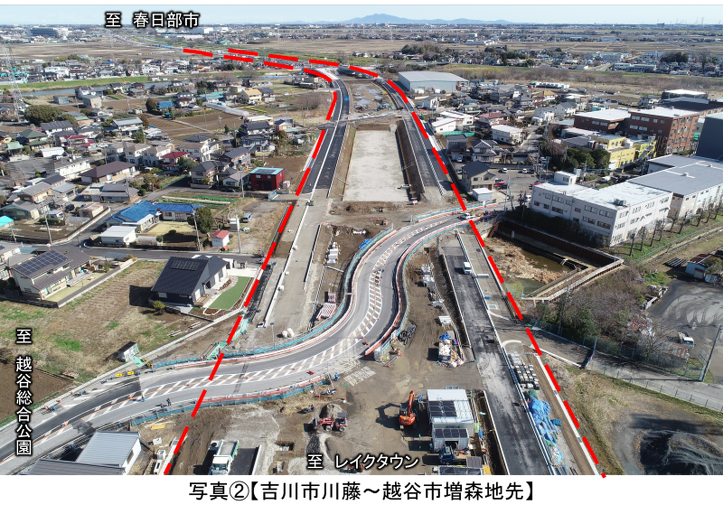 東埼玉道路の様子（吉川市川藤～越谷市増森）。2025年3月撮影。