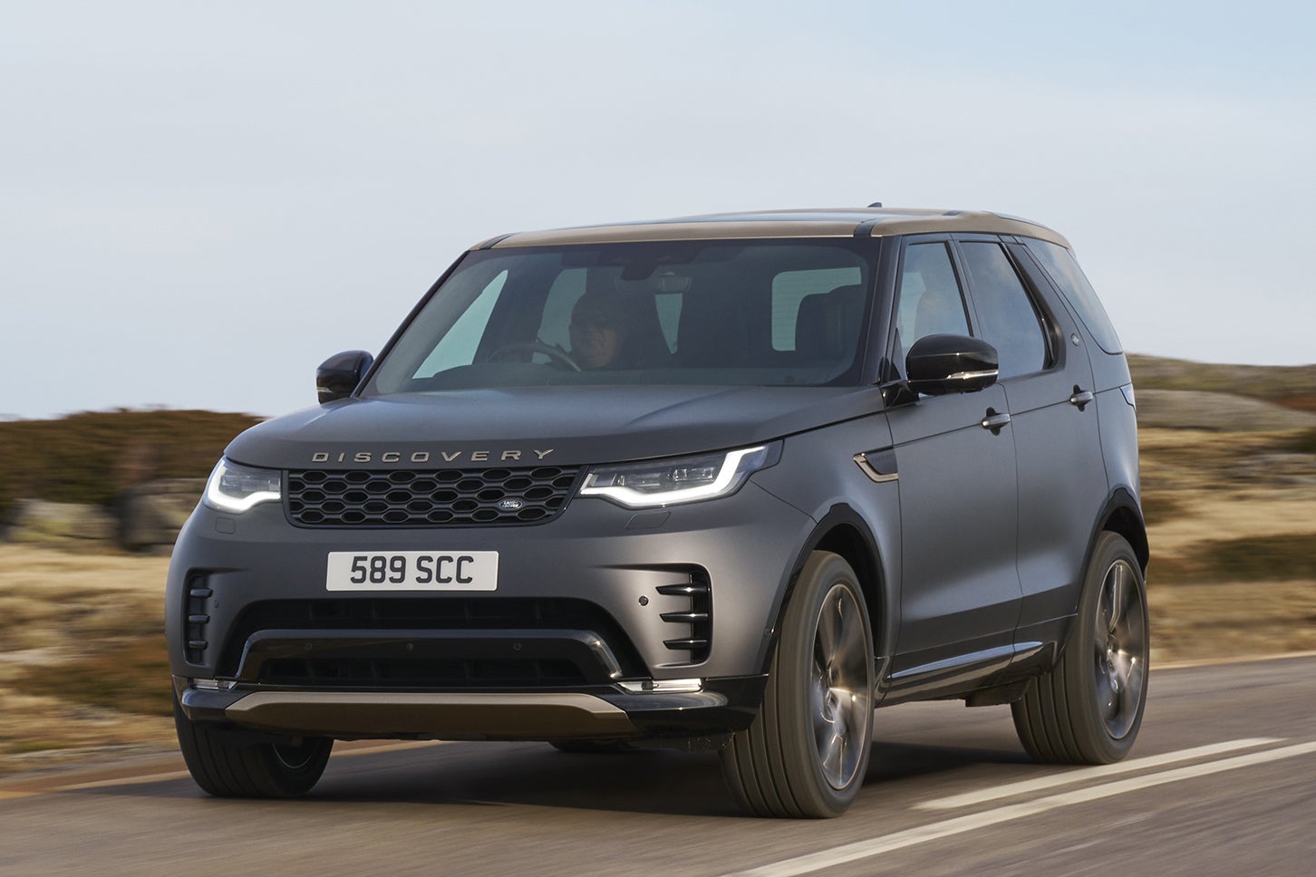ランドローバー・ディスカバリー テンペスト・キュレーテッド・フォー・ジャパン|Land Rover Discovery Tempest Curated for Japan