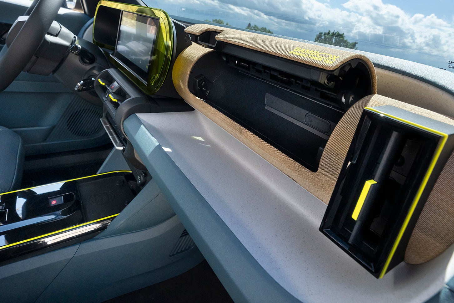 フィアット・グランデパンダ ハイブリッド｜Fiat Grande Panda Hybrid