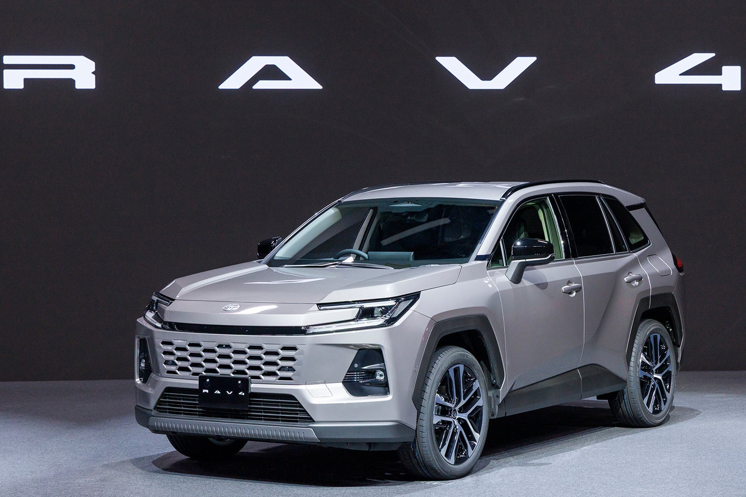 トヨタRAV4コア｜Toyota RAV4 CORE