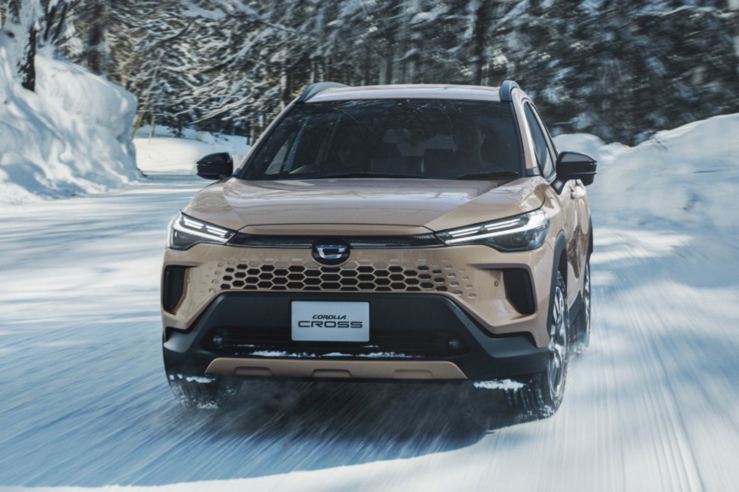 トヨタ・カローラ クロス｜Toyota Corolla Cross