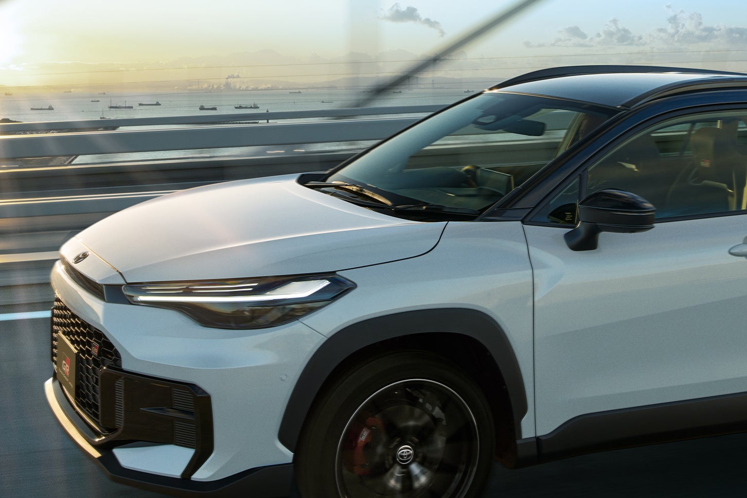 トヨタ・カローラ クロス GRスポーツ｜Toyota Corolla Cross GR SPORT