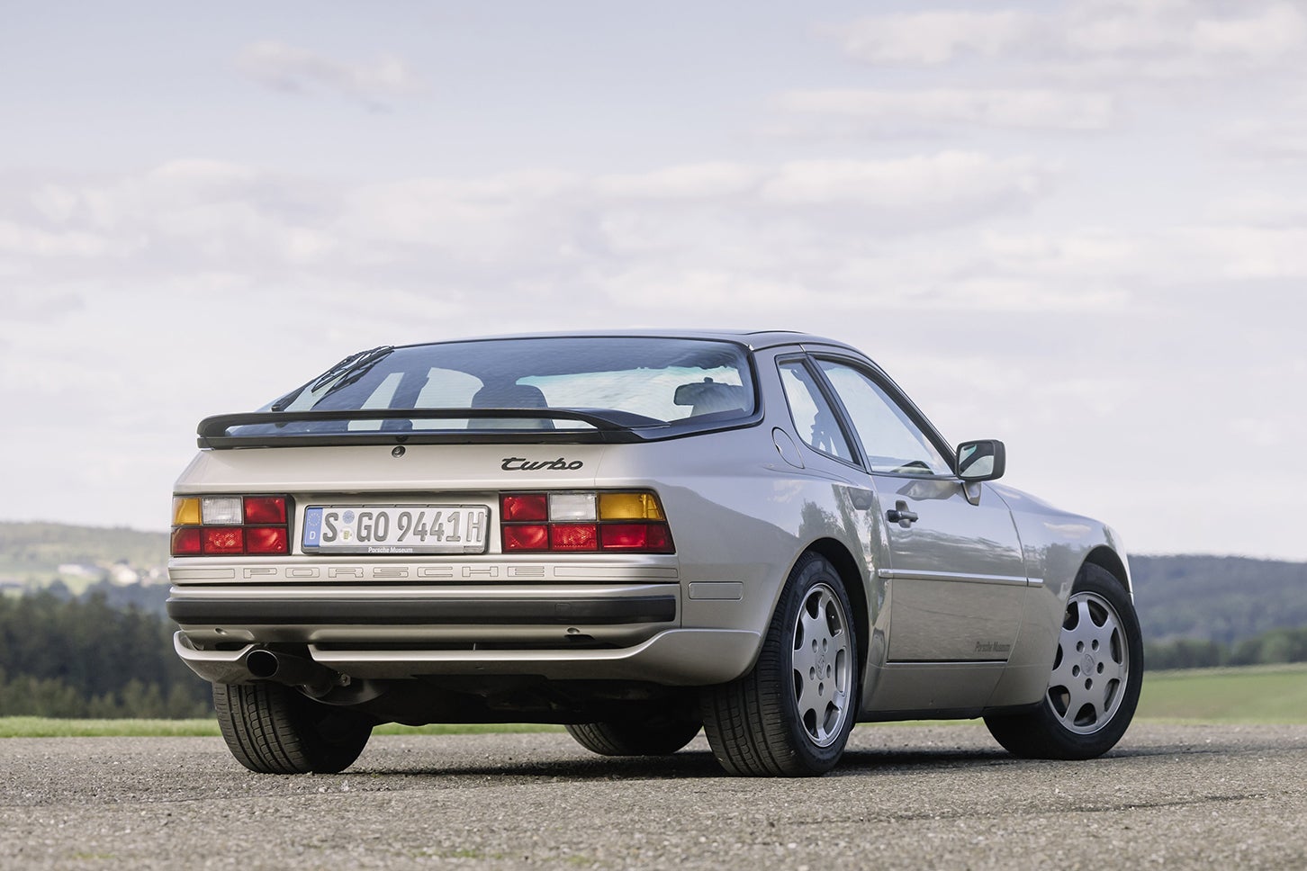 ポルシェ944ターボ｜Porsche 944 Turbo