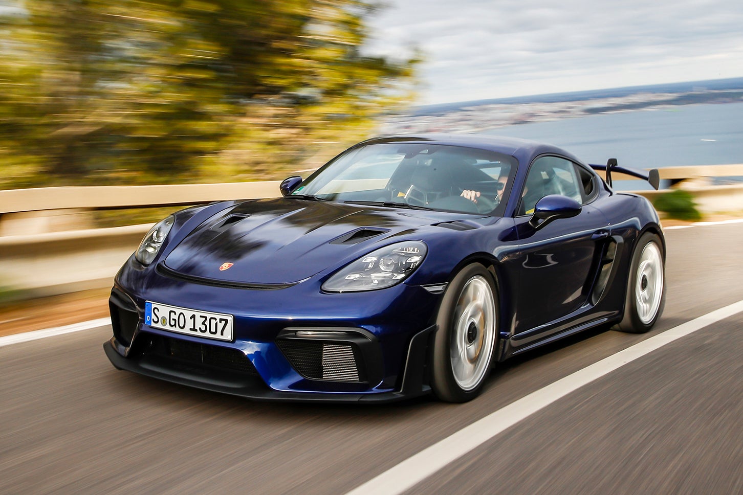 ポルシェ718ケイマンGT4 RS（982型）｜Porsche 718 Cayman GT4 RS（Type 982）