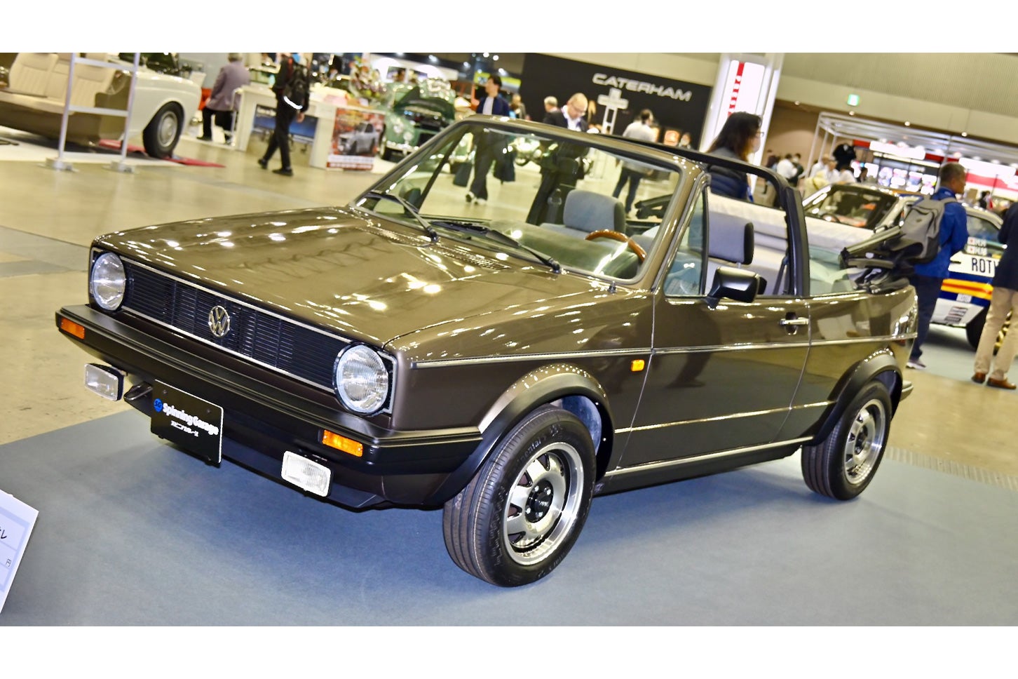 オープンカーライフが満喫できる399万8,000円のゴルフカブリオレ(販売店:スピニングガレージ)