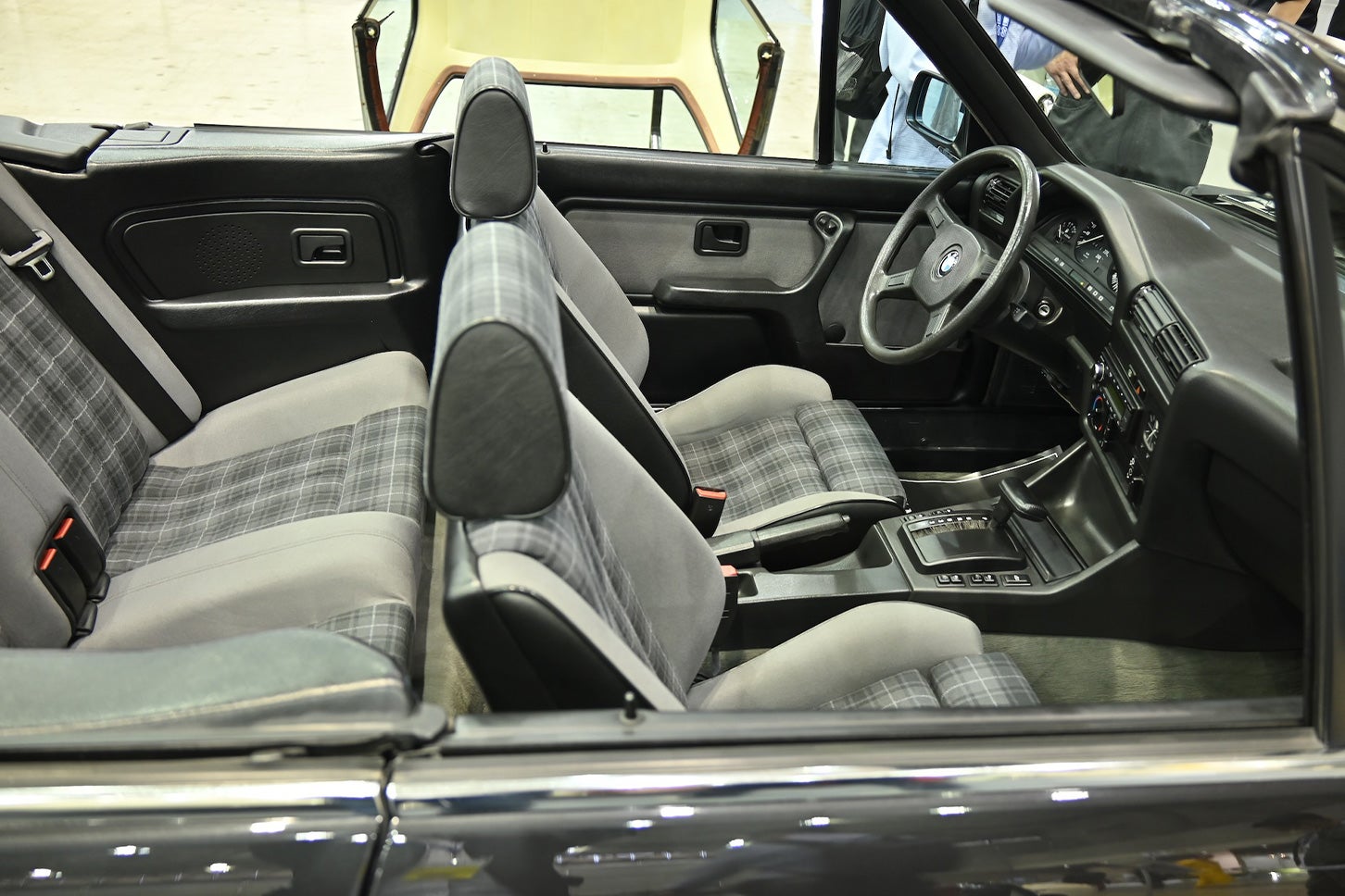 ビー・エム・ダブリュー 320i カブリオレ｜BMW 320i Cabriolet（1989年）