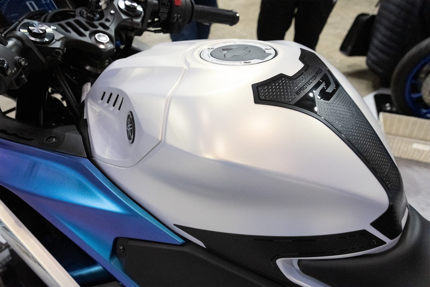 ヤマハ YZF-R3 アクセサリー装着車