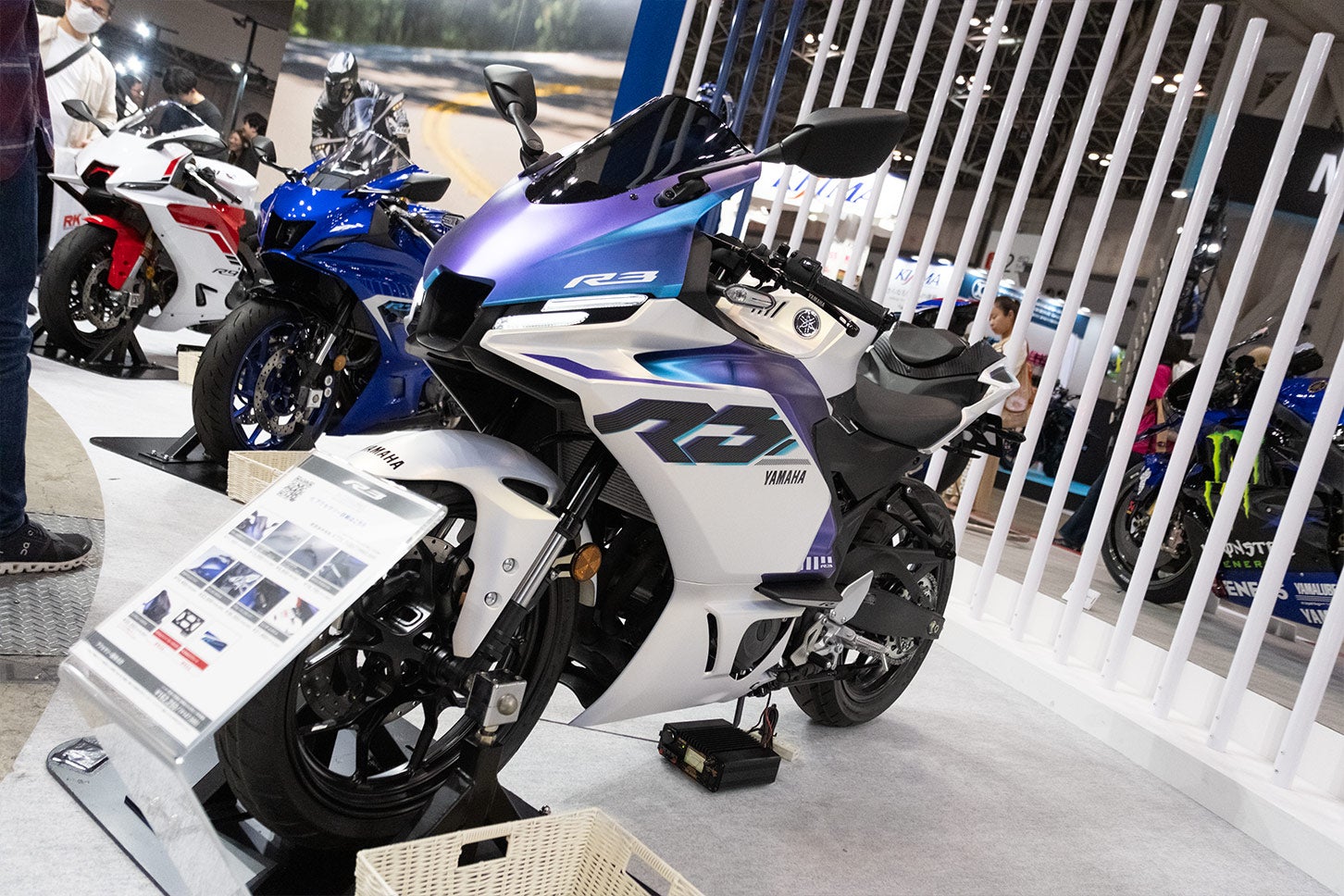 ヤマハ YZF-R3 アクセサリー装着車