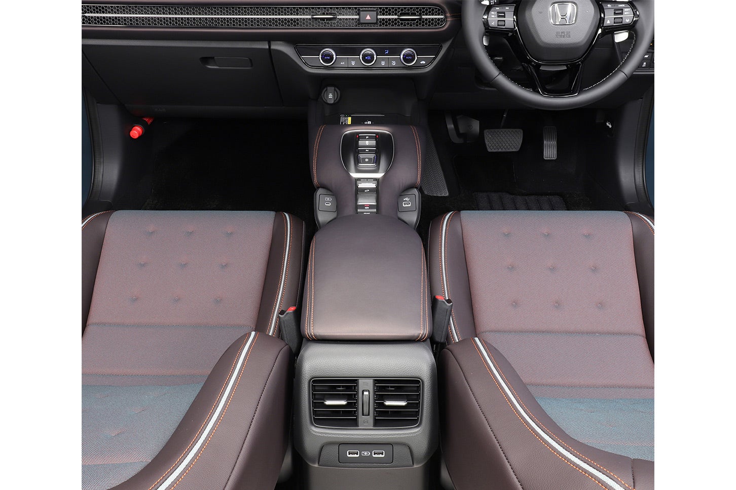 ホンダ ZR-V フロント席空間